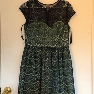 Danny & Nicole dress - size 8
